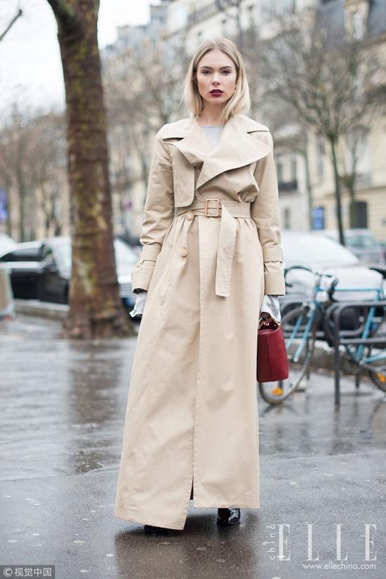 无腰带风衣_无扣皮腰带的系法图解(2)