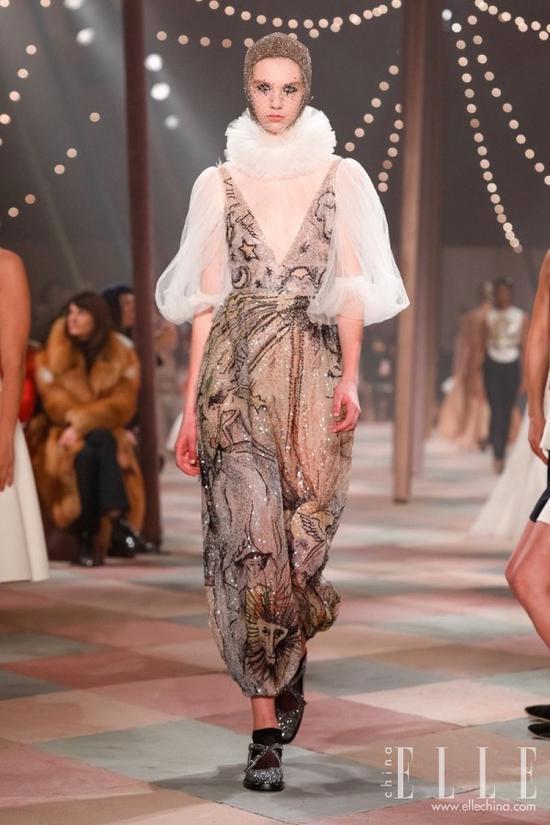 红毯上的宝藏女神们 丑/美上热搜