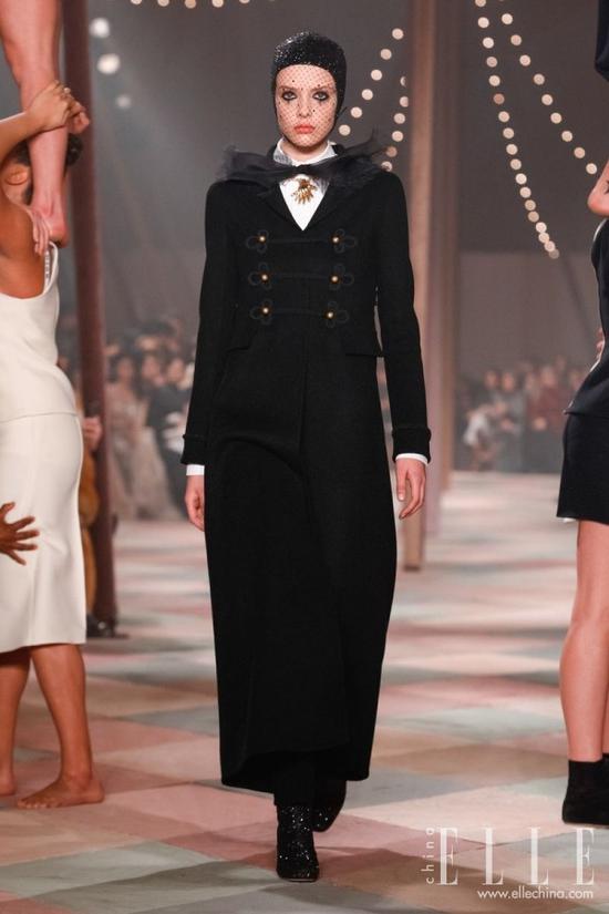 红毯上的宝藏女神们 丑/美上热搜