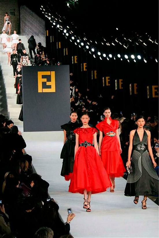 Fendi 2007年长城大秀