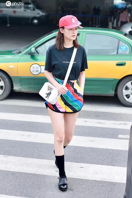 夏日清爽很简单穿背心短裤就美啦 夏日清爽很简单穿背心短裤就美啦