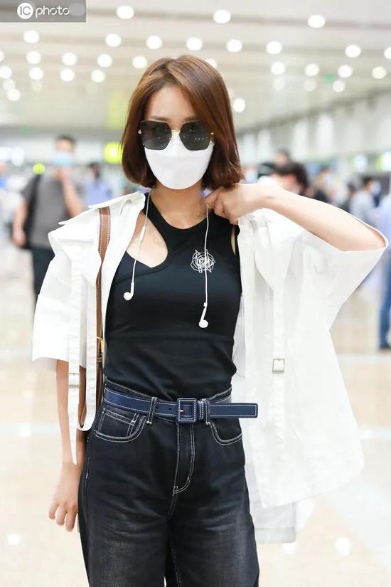 夏日清爽很简单穿背心短裤就美啦 夏日清爽很简单穿背心短裤就美啦