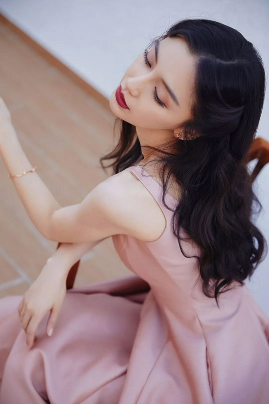 今年的七夕“战袍” 选够甜的那件-幽兰花香 今年的七夕“战袍” 选够甜的那件-幽兰花香