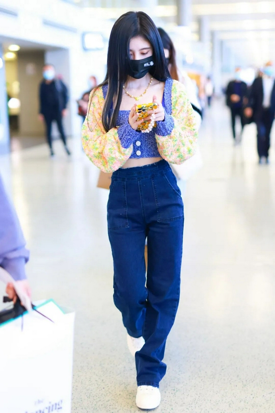 跟着Jennie、杨幂一起买的针织衫,怎么就总也穿不对?-幽兰花香 跟着Jennie、杨幂一起买的针织衫,怎么就总也穿不对?-幽兰花香