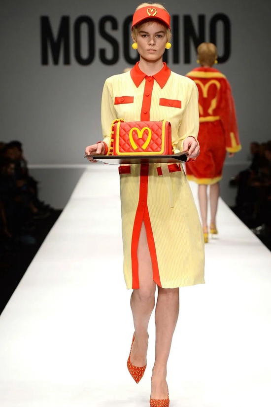 MOSCHINO