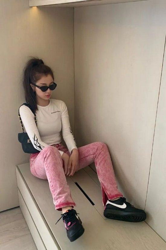 杨幂、欧阳娜娜抢着入 克罗心那么“普通”为什么还能这么火?-幽兰花香 杨幂、欧阳娜娜抢着入 克罗心那么“普通”为什么还能这么火?-幽兰花香