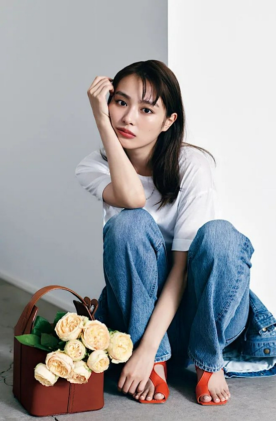 解锁入秋第一件单品,它才是高手!-幽兰花香 解锁入秋第一件单品,它才是高手!-幽兰花香