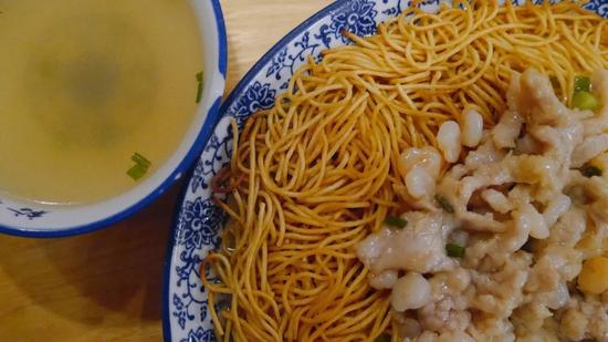 被热腾腾的面条叫醒一天 苏州人是如何吃面的?