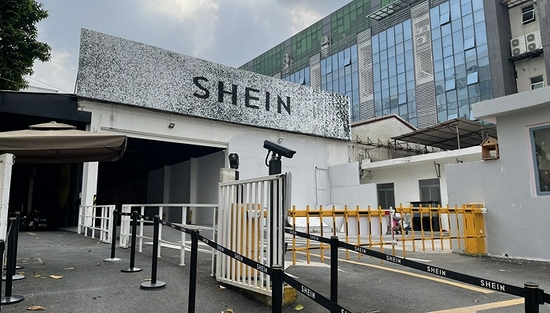 SHEIN在全球每天卖数千万美元的秘密，藏在广州300多家工厂里