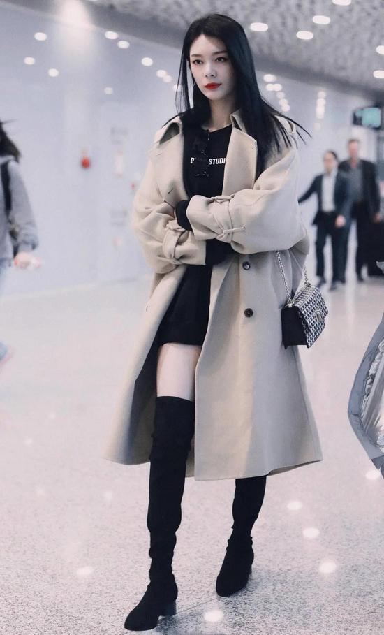 皮靴风衣_皮靴风衣西装