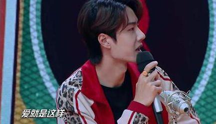 王一博说喜欢就要做到极致 你买买买的时候可不要学他