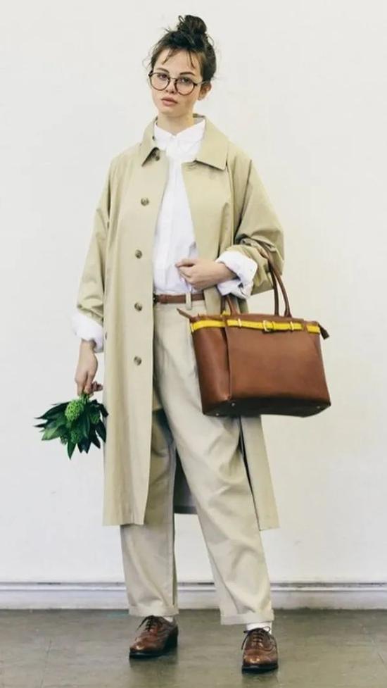 怎样穿风衣_明星风衣穿搭图片