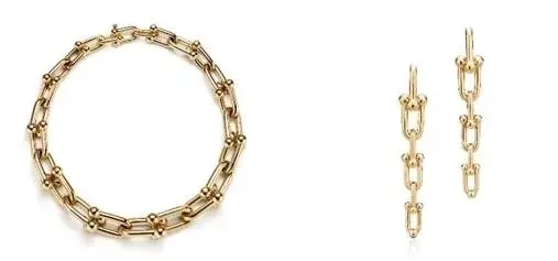 左:Tiffany & Co. 蒂芙尼HardWear系列18K黄金项链特别款; 右:Tiffany & Co. 蒂芙尼HardWear系列18K黄金渐变链环耳环