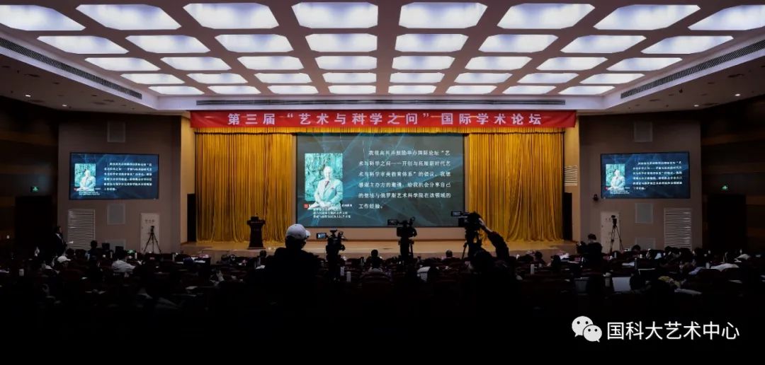 Zurab Tsereteli 俄罗斯联邦艺术科学院院长