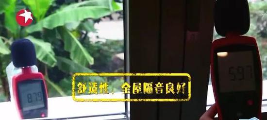 下拉式的挂衣杆,