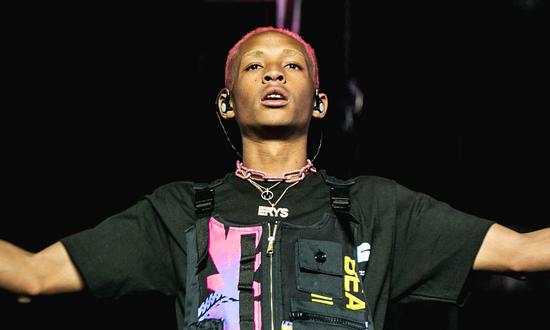 知名说唱歌手 Jaden Smith (图片来源:forbes)