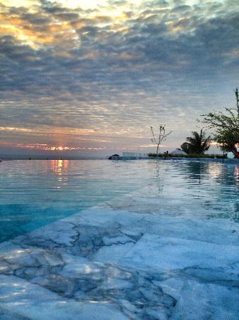 卡塔海水 图片来源自tripadvisor.co.uk