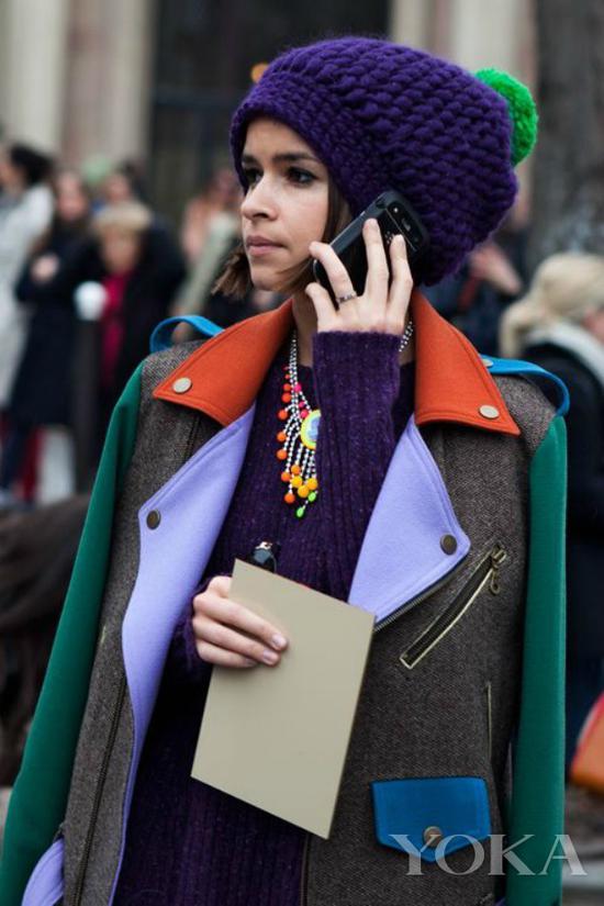 潮人Miroslava Duma，图片来自Hola Look and Fashion。