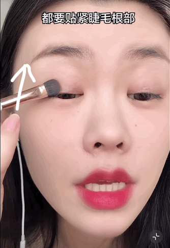同样是化妆好几年 为什么你的妆容变化不大?-幽兰花香 同样是化妆好几年 为什么你的妆容变化不大?-幽兰花香