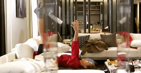 又到秀腿的时候了!这些美腿都值得被收藏!