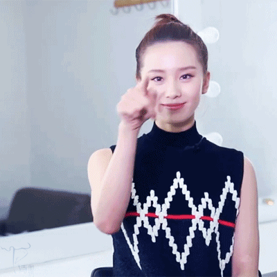童年的刘诗诗原来长这样!难怪她是高颜值圈子里的扛把子!