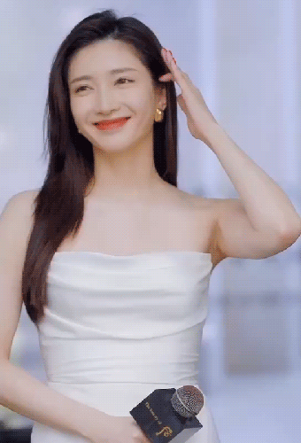 吴宣仪的剪发舞台太绝 为什么女明星敢随便动头发?-幽兰花香 吴宣仪的剪发舞台太绝 为什么女明星敢随便动头发?-幽兰花香