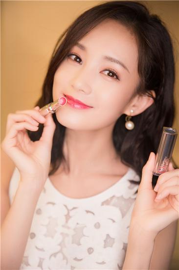 青年演员 李一桐