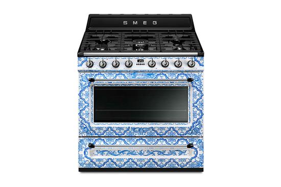 Dolce & Gabbana X Smeg“Divina Cucina”联名系列炉灶