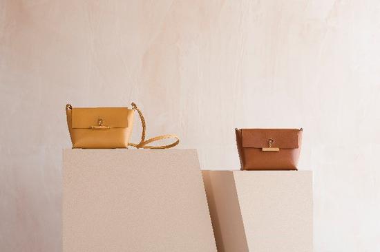 Sophie Hulme：为独立女性而生