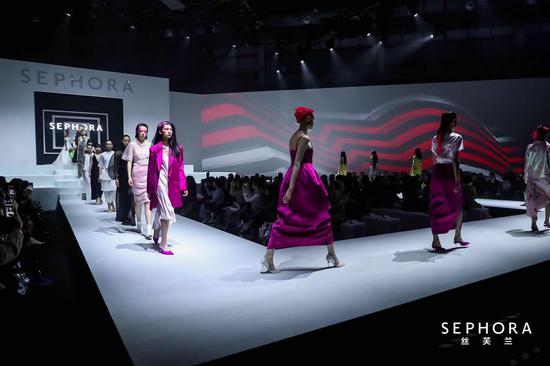 “为美而声” 丝芙兰SEPHORA 2019春夏全球美容潮流趋势暨独家新品发布会_秀场图