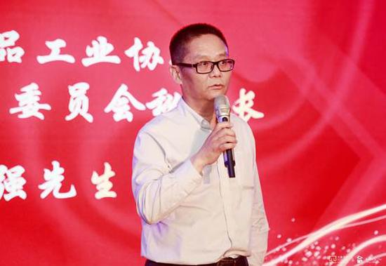 中国食品工业协会葡萄酒专家委员会杨强秘书长