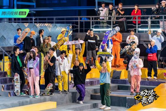 中国滑板届Og、Pro级职业滑手之间对抗,不用想就知道战况精彩绝