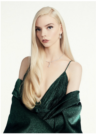 ϰʮԱANYA TAYLOR-JOY ΪȫʱװױƷƴʹ