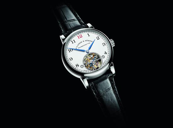 　配备珐琅表盘的1815 TOURBILLON