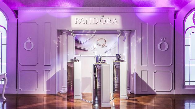 PANDORA 2018秋季新品发布会现场