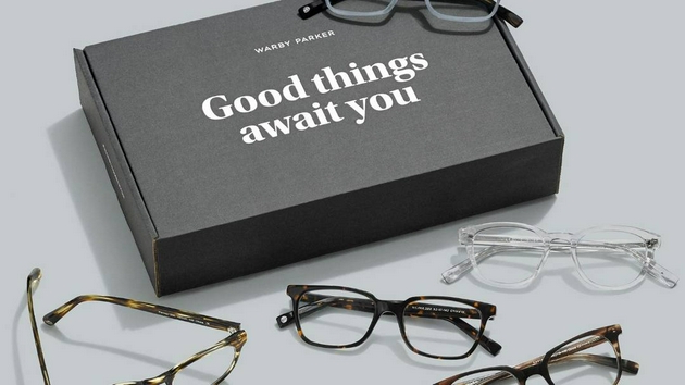 “买一副送一副”，独立眼镜Warby Parker提交IPO文件
