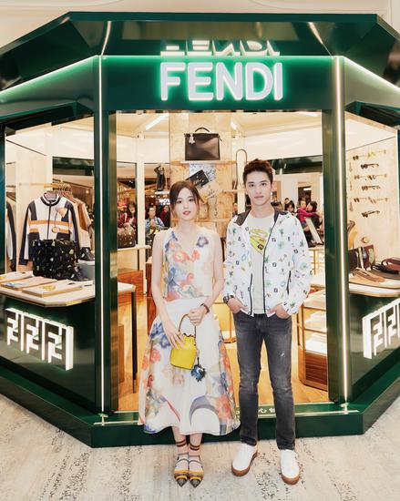 FENDI品牌大使娜扎与FENDI新进力量大使许魏洲