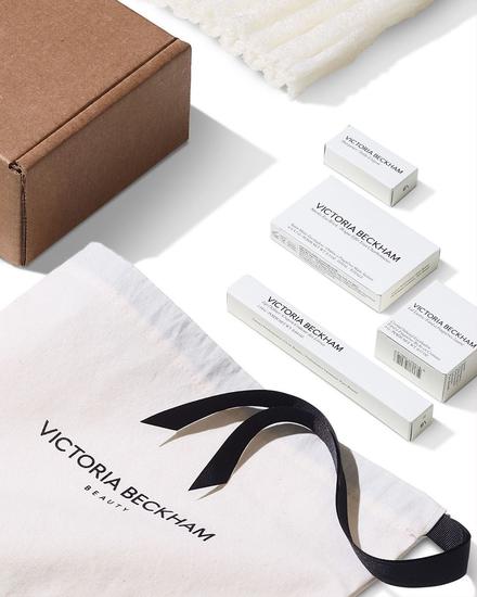 2. Victoria Beckham Beauty 产品包装