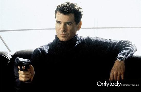 2002年《007：择日而亡》皮尔斯-布鲁斯南
