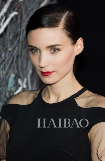 鲁妮·玛拉 (Rooney Mara)