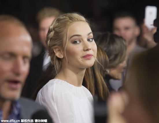 大表姐搞怪都有好好化妆哦_手机新浪网