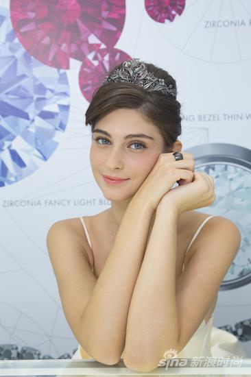 Twins Tiara,自然美格