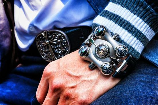 MB&F Horological Machine No.Space Pirate腕表