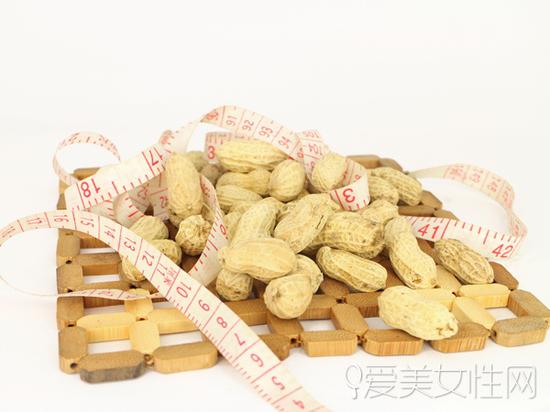 丰胸靠食补不能过量