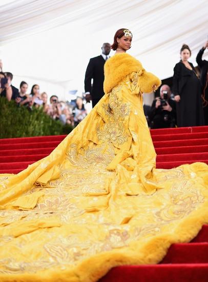 中国高定第一人郭培巴黎首秀 中国力量是后盾