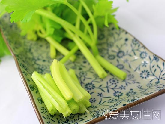 多吃芹菜不能减肥