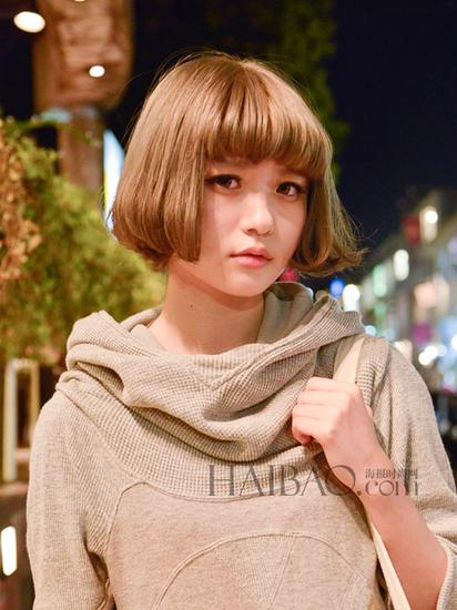 才是最火发型 导读:眼下虽说是被认为不该剪头