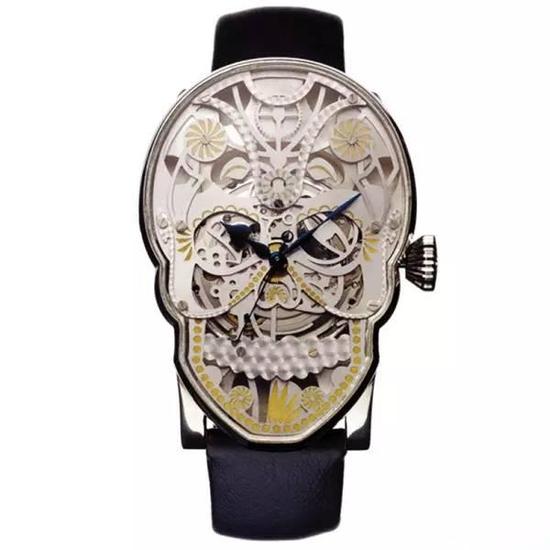 白骨精美 骷髅腕表比她还美|腕表|宇舶|钻石_新