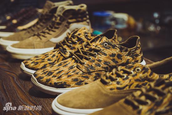 Vans is back to basics甄选材质系列