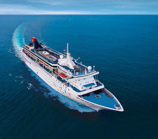 丽星邮轮天秤星号厦门启航